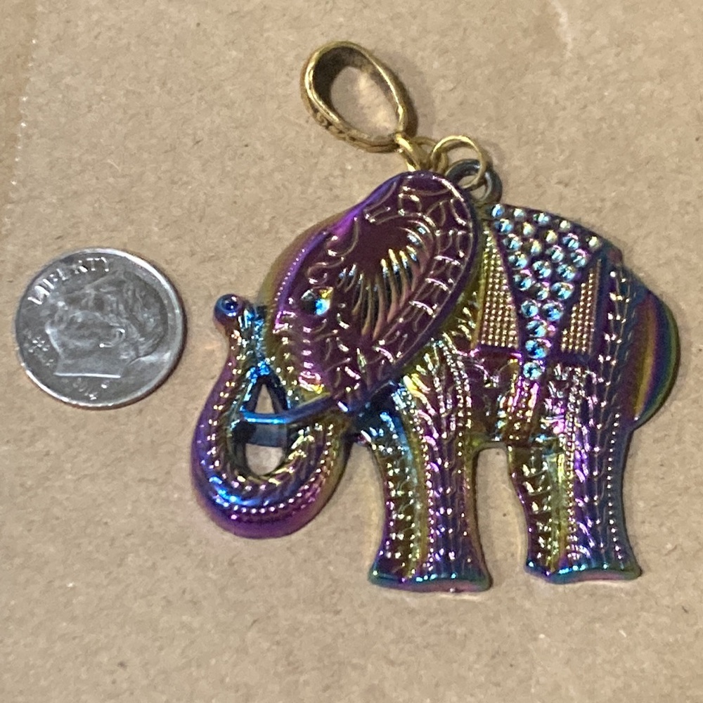 Elephant Large Statement Pendant - image 3